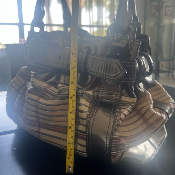 Vintage Burberry handbag - Picture 6 of 8